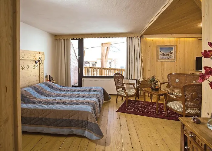 Le Portillo Hotell 3*